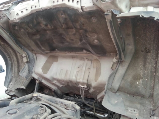 รถอีซุซุ 6 ล้อ ( รถสไลด์ ) NPR 150 แรงม้า ปี 56.  ( รถวิ่ง 29x,xxx กม. )         สนใจติดต่อ  081 - 6079515