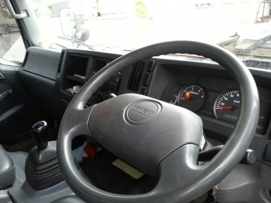 รถอีซุซุ 6 ล้อ ( รถสไลด์ ) NPR 150 แรงม้า ปี 56.  ( รถวิ่ง 29x,xxx กม. )         สนใจติดต่อ  081 - 6079515