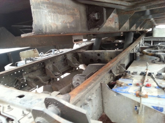 รถอีซุซุ 6 ล้อ ( รถสไลด์ ) NPR 150 แรงม้า ปี 56.  ( รถวิ่ง 29x,xxx กม. )         สนใจติดต่อ  081 - 6079515