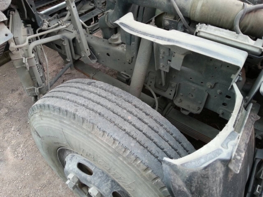 รถอีซุซุ 6 ล้อ ( รถสไลด์ ) NPR 150 แรงม้า ปี 56.  ( รถวิ่ง 29x,xxx กม. )         สนใจติดต่อ  081 - 6079515