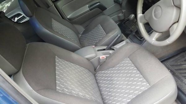 ขายอีซูซุ แค็ป พวงมาลัยพาวเวอร์ 2.5 sx ปี 04 เดิมๆบางๆ ไมล์ 8x,xxx น็อตไม่ขยับ