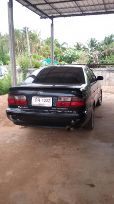 ขายรถเก๋ง โตโยต้า ท้ายโด่ง