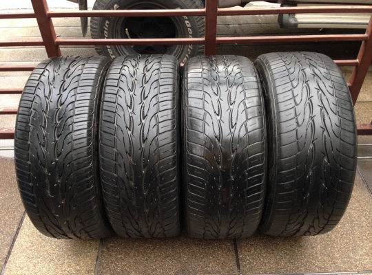 ยาง Toyo 265 50 20 ปลายปี12 พร้อมใช้งาน ราคาไม่แพง