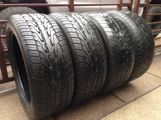 ยาง Toyo 265 50 20 ปลายปี12 พร้อมใช้งาน ราคาไม่แพง