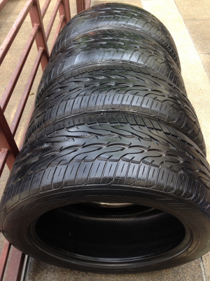 ยาง Toyo 265 50 20 ปลายปี12 พร้อมใช้งาน ราคาไม่แพง