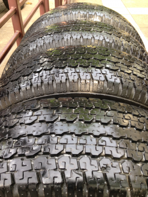 ยาง Bridgestone 255 70 15 ปลายปี11 ดอกเต็ม ไม่มีปะ ราคาไม่แพง