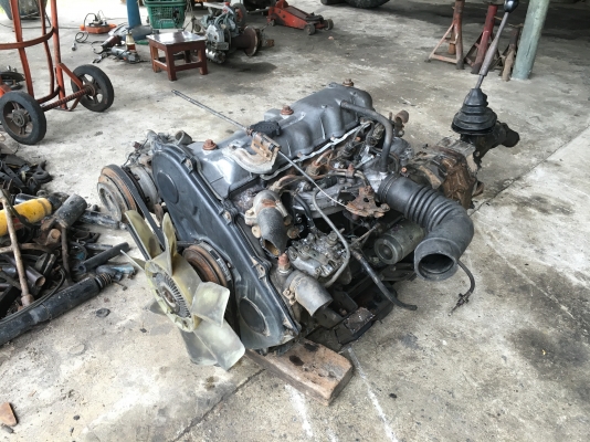 ขายเครื่อง โตโยต้า 1L พร้อมเกียร์ฮีโร่