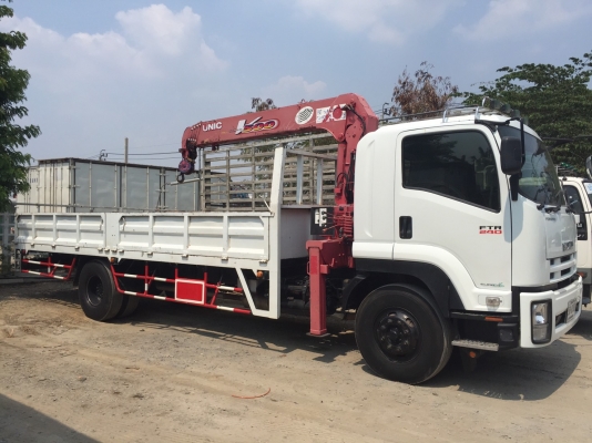 ขายรถ6ล้อ อีซูซุ FTR 240 ติดเครน5ตัน 5ปลอก UNIC สนใจติดต่อ081-6577048คุณตุ๊กตา