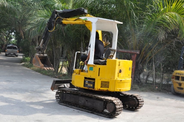ขายแบคโฮ MITSUBISHI MM30 สวยเดิมจากญี่ปุ่นยังไม่เคยใช้ในไทย ทำงานสมบูรณ์ทุกระบบ รับรองไม่ผิดหวัง 145,000 เท่านั้น!!
