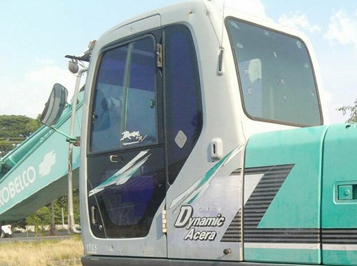 **1,xxx,000 บ.ต่อรอง/// แบคโฮ KOBELCO MARK-6 SK200 YN.07 เครื่อง/ปั้ม เดิม ไฟฟ้าครบ 12,xxx ชม. บูมอาร์มสวย เอวแน่น ช่วงล่าง75\% บอดี้เดิมๆ สีสันเดิม พร้อมใช้ เอกสารเล่มฯ **ขาย KOBELCO SK200 MARK 6 YN.07 แบคโฮ200 สภาพเดิมบาง ใช้งานน้อย เอกสารเล่มทะเบียน ครบ