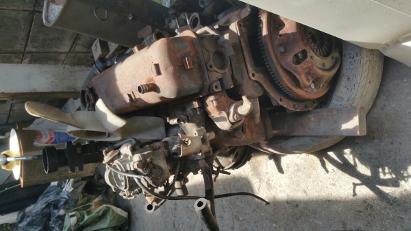 ขายเครื่อง (ไม่แน่ใจว่า A15 หรือ Mitsu) พร้อมเกียร์ MT ไม่มีเลข

5500 บาท

Line: surawat.hant
0834301397