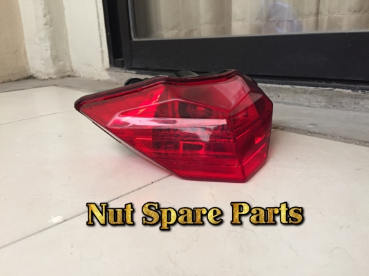 ขายไฟท้าย KAWASAKI NINJA 300 ปี 2015 ราคา 600 บาท