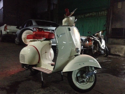 เอเซียเวสป้า---->>จัดส่งรถvespa ให้คุณเจ๋ง ชลบุรีเรียบร้อยแล้วนะครับ..15/05/59 เอเซียเวสป้า---->>จัดส่งรถvespa ให้คุณเจ๋ง ชลบุรีเรียบร้อยแล้วนะครับ..15/05/59