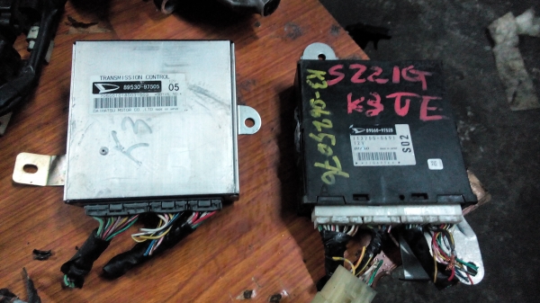 - อาเวนซ่า 1300.1500c.c - อาเวนซ่า 1300.1500c.c