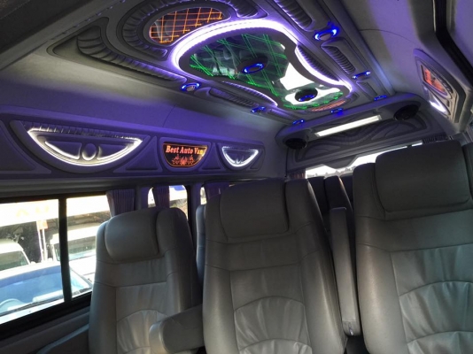 โทร 0922726669 ตันหยงเบสท์รถตู้ฝั่งธน COMMUTER ปี 2013 ดีเซลล์ แต่งวีไอพี แอร์บัส เบาะหนัง 4 แถว ราคา 1,059,000 บาท โทร 0922726669 ตันหยงเบสท์รถตู้ฝั่งธน COMMUTER ปี 2013 ดีเซลล์ แต่งวีไอพี แอร์บัส เบาะหนัง 4 แถว ราคา 1,059,000 บาท