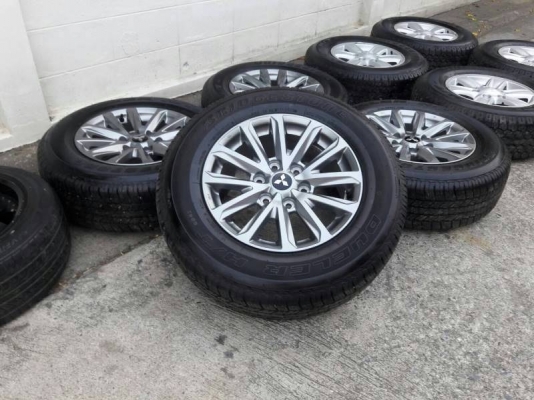 ล้อ all new for Triton ขอบ 17 พร้อมยางป้ายแดง ชุดล่ะ 15500