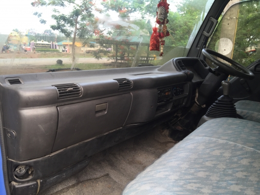 ขายรถหกล้อ NQR 150 แรง ยาว 4.30 ม เอฟหน้าหลัง รห้างแท้ 100\% เครื่องดีครัชชีสวยแอร์เย็น