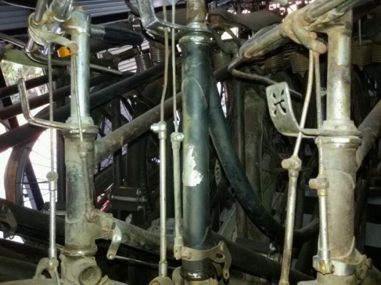 ขายเหมาจักรยานโบราณ 50 คัน  ขายเหมา รถอยู่เชียงใหม่ สนใจติดต่อสอบถามรายละเอียดเพิ่มเติมได้ที่ 081-2898833 ขอบคุณครับ