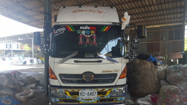 ขายเมก้า175ปี50 ยาว4.30 รถสวยเดิมบาง ทุกชิ้น ยางเรเดียลใหม่6เส้น