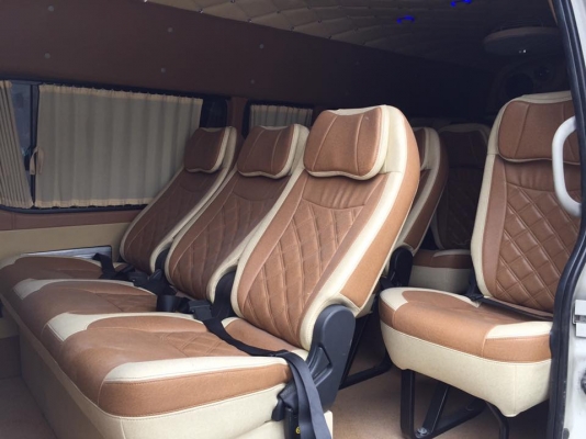 โทร 0922726669 ตันหยงเบสท์รถตู้ฝั่งธน COMMUTER ปี 2010แต่งวีไอพี เบนซิน CNG เบาะหนัง 4 แถว ราคา 699,000 บาท