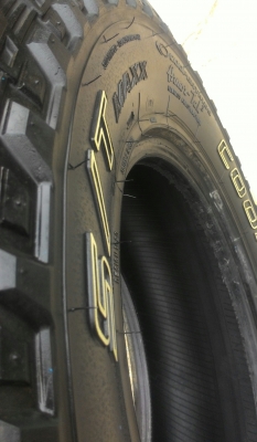 ขายยาง 265/75/16 MADE IN USA สวยๆ