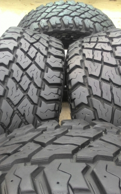 ขายยาง 265/75/16 MADE IN USA สวยๆ