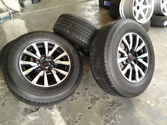 แม็ก TRD SPORTIVO 17 พร้อมยางใหม่ๆ ชุด1 แม็ก TRD SPORTIVO 17 พร้อมยางใหม่ๆ ชุด1