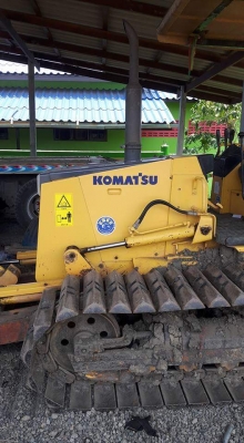 ขายแทรคเตอร์ KOMATSU D20P-7E รถสวย สภาพดี  เครื่องปั๊มดี  สนใจลองระบบกันได้ โทร 089-3818694 ดวงนภา