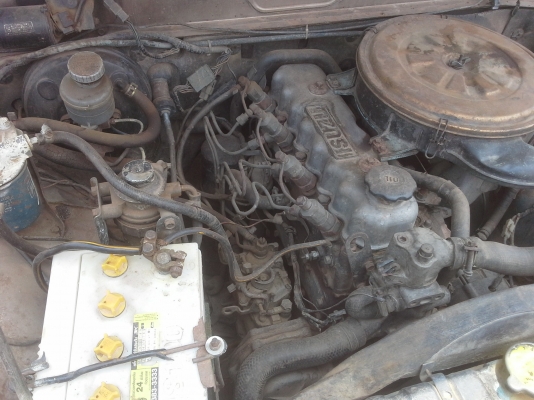 ขาย ISUZU KB เครื่อง2200 มีเล่มไม่มีชุดโอน