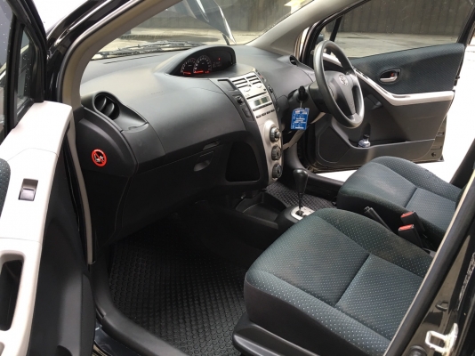 2008 TOYOTA YARIS 1.5E รถสวยมาก เดิมๆทั้งคัน มือเดียว ไม่เคยติดแก๊ส