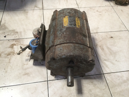 ขายมอเตอร์  usa  ตัวใหญ่  ขนาด 2 แรง ไฟบ้าน 220