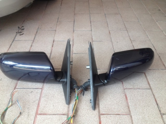 กระจกมอง BMW E39 เลนฟ้าตัดเเสงเก่าญี่ปุ่นสภาพสวยคู่ละ กระจกมอง BMW E39 เลนฟ้าตัดเเสงเก่าญี่ปุ่นสภาพสวยคู่ละ
