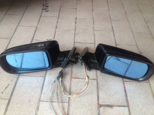 กระจกมอง BMW E39 เลนฟ้าตัดเเสงเก่าญี่ปุ่นสภาพสวยคู่ละ กระจกมอง BMW E39 เลนฟ้าตัดเเสงเก่าญี่ปุ่นสภาพสวยคู่ละ