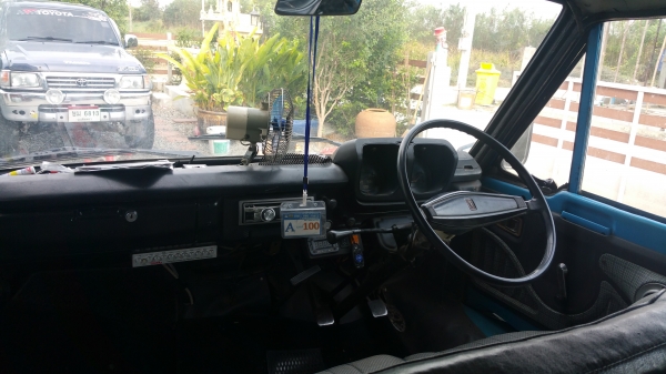 รถตู้คลาสสิค yoyota ไดน่า รถตู้คลาสสิค yoyota ไดน่า