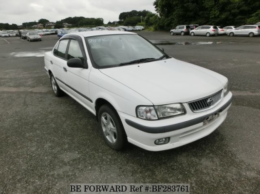 กรอบช่องแอร์กลาง NISSAN Sunny luchino หรือ NISSAN SB15 ตัวนอก