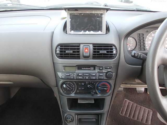 กรอบช่องแอร์กลาง NISSAN Sunny luchino หรือ NISSAN SB15 ตัวนอก