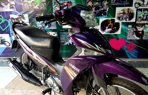 SPARK 115 i สีม่วง เครื่องยนต์ 115 ซีซี.ทนแกร่ง เทคโนโลยีหัวฉีด YEC_FI รถที่ประหยัดน้ำมันที่สุด แถม 3 รายการ 18900