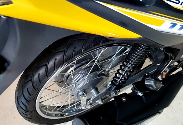 SPARK 115 i สีเหลือง เครื่องยนต์ 115 ซีซี.ทนแกร่ง เทคโนโลยีหัวฉีด YEC_FI รถที่ประหยัดน้ำมันที่สุด แถม 3 รายการ 21900