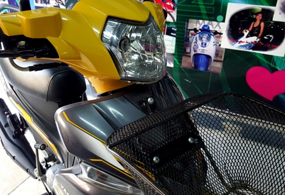 SPARK 115 i สีเหลือง เครื่องยนต์ 115 ซีซี.ทนแกร่ง เทคโนโลยีหัวฉีด YEC_FI รถที่ประหยัดน้ำมันที่สุด แถม 3 รายการ 21900