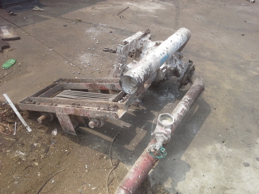 ขายแท้งน้ำพร้อมปั้มหอยโข่งประมาณ5000-7000ลิตร ราคาต่อลองได้คับ