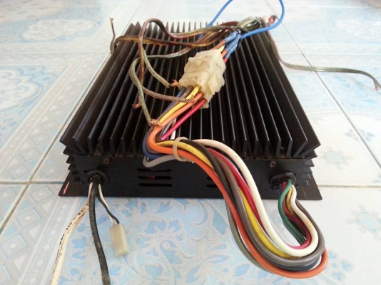 แอมป์ 4 แชลแนลร๊อคฟอด usa