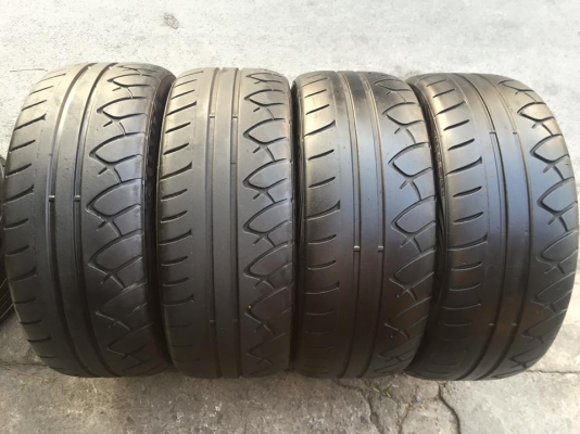 ขายยาง KUMHO KU36 215-45-17 ปี13 ดอกหนาๆ ยางหนึบๆ โดนใจขาซิ่ง ชุดละ 7,500 บาท
