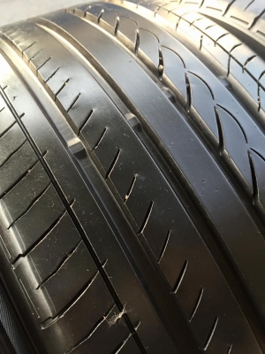ขายยาง YOKOHAMA dB 235-40-18 ปี13 ดอกแน่นๆ เนื้อนิ่มๆ ใช้งานได้อีกเยอะ ชุดละ 6,900 บาท