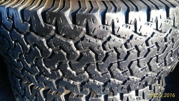 ยาง BF GOODRICH ALLTERRAIN 265-70-17 ปี12 สวยๆ1ชุดครับ ยาง BF GOODRICH ALLTERRAIN 265-70-17 ปี12 สวยๆ1ชุดครับ