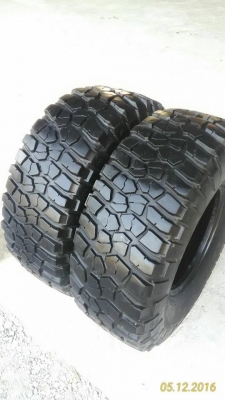 BF MUDTERRAIN KM2  33-12.5-15   มีคู่เดียวครับ