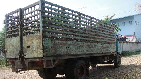 ISUZU ROCKY เครื่อง6BG1(175แรง)ยาว6.30ม.เพาเวอร์ เครื่องแน่น คัสฃีสวยมาก ราคาถูก