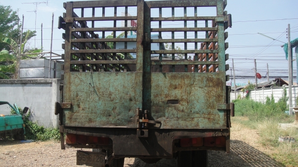 ISUZU ROCKY เครื่อง6BG1(175แรง)ยาว6.30ม.เพาเวอร์ เครื่องแน่น คัสฃีสวยมาก ราคาถูก