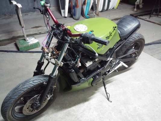 ขาย gpz400r ขาย gpz400r