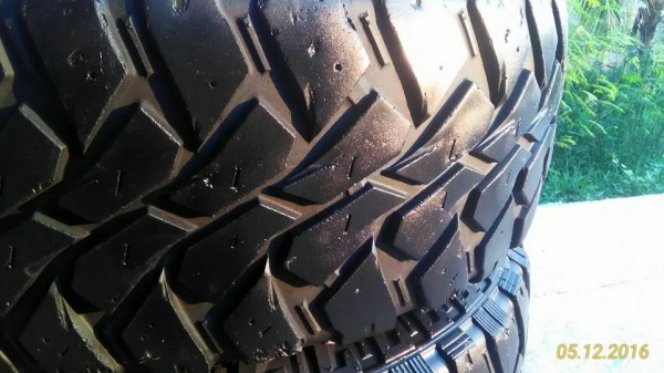 maxxis bighorn 265-75-16 ปี12