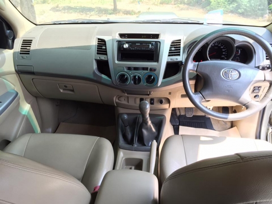 ขาย  VIGO 4 ประตู DOUBLE CAB 4X4 ปี 2010 - 2553 เครื่อง 3.0 ตัว G ท็อปสุด VNTURBO เกียร์ ธรรมดา มี AIRBAG คนขับกับคนนั่ง ABS พวงมาลัยเพาเวอร์